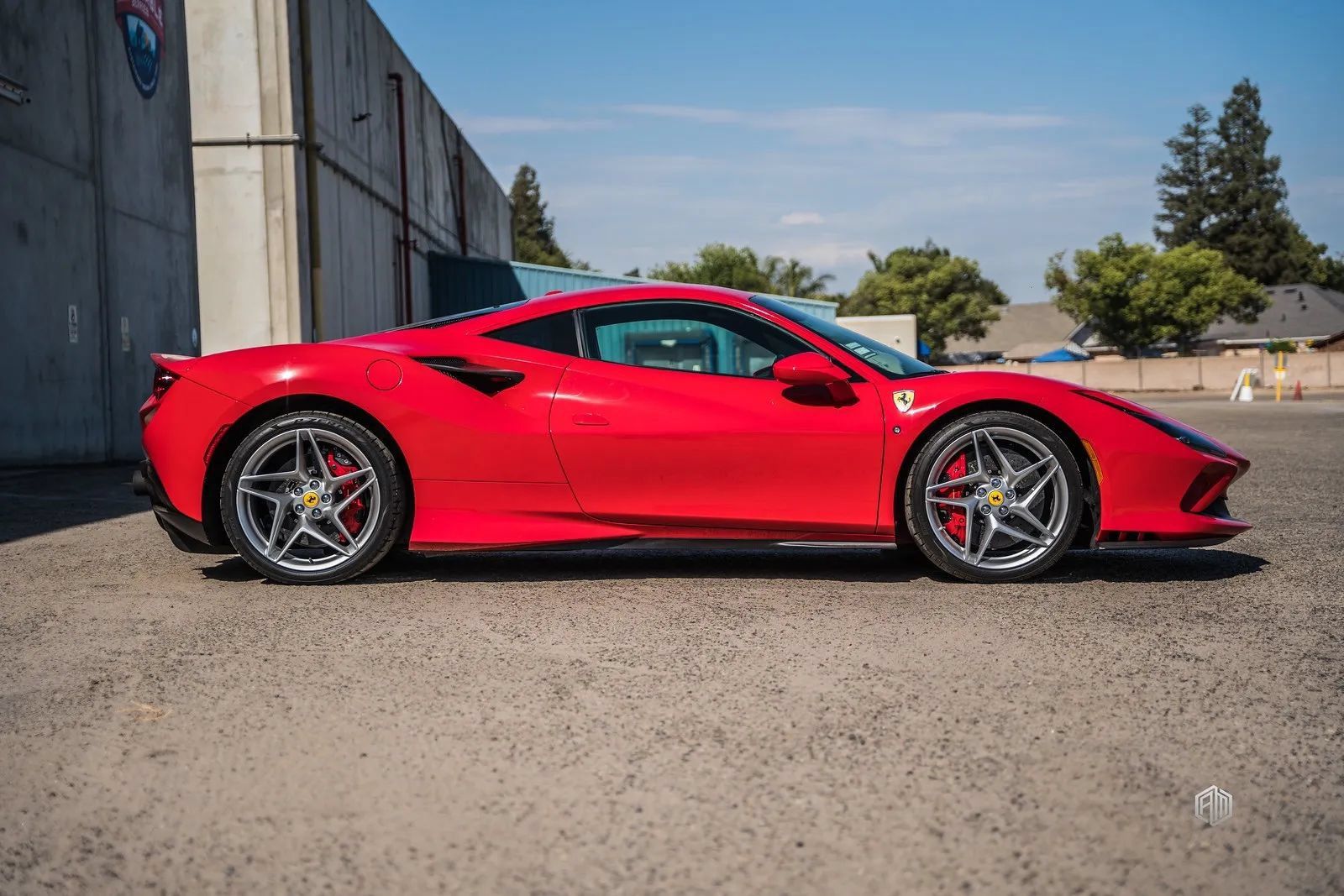 Used 2021 Ferrari F8 Tributo RWD image 4