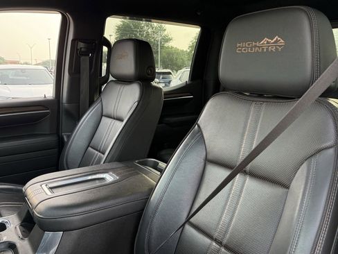 Used 2022 Chevrolet Silverado 1500 High Country RWD image 22