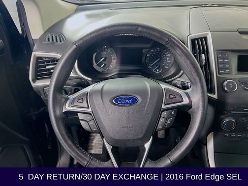 Used 2016 Ford Edge SEL image 14