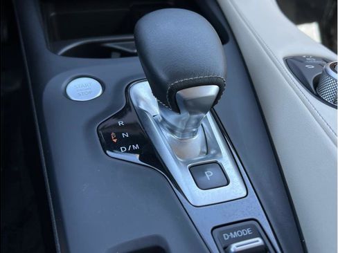 Used 2022 INFINITI QX50 Sensory image 14