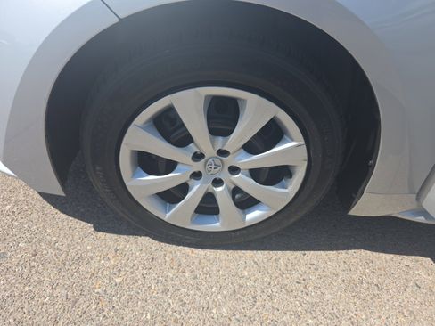 Used 2024 Toyota Corolla LE FWD image 26