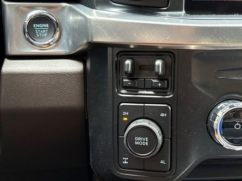 New 2026 Ford F250 King Ranch w/ Chrome Package AWD/4WD image 28