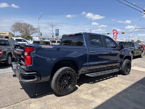 Used 2019 Chevrolet Silverado 1500 Custom Trail Boss w/ Custom Convenience Package AWD/4WD image 7