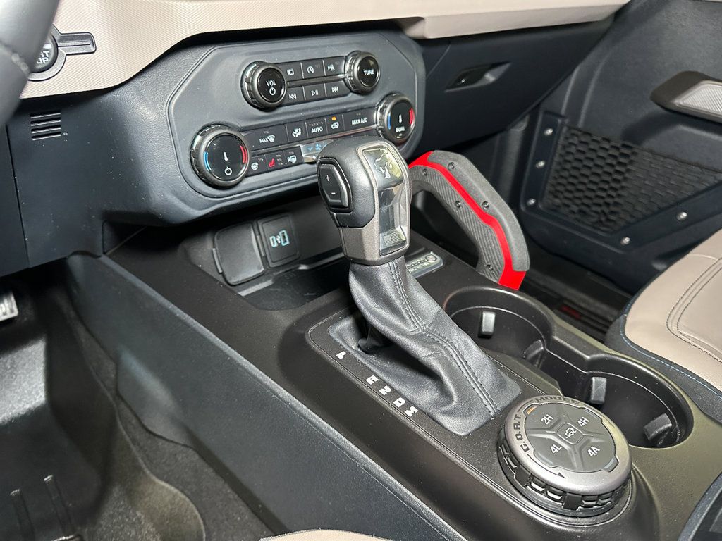 Used 2022 Ford Bronco Wildtrak AWD/4WD image 38