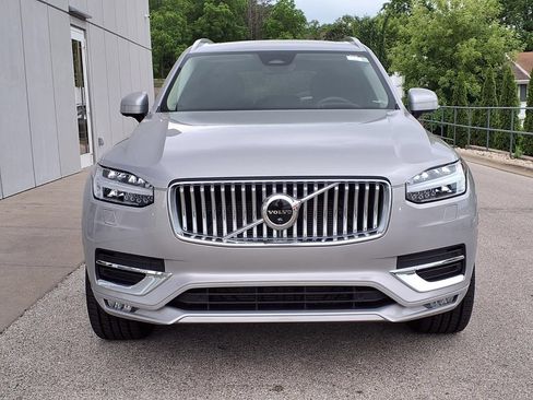 Certified 2023 Volvo XC90 B5 Plus w/ Protection Package AWD/4WD image 2