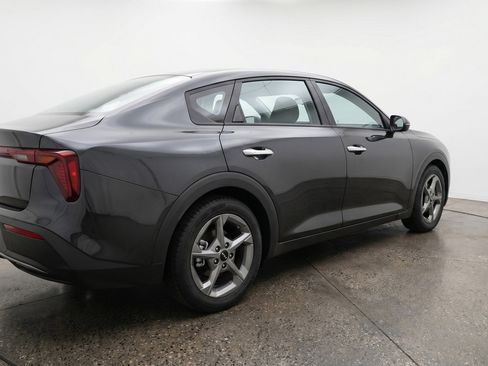 Used 2025 Kia K4 FWD image 9