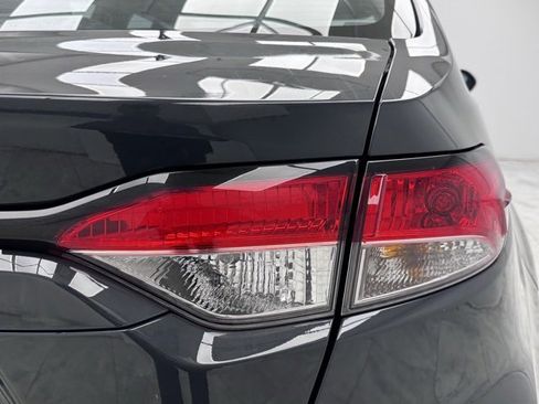 Used 2024 Toyota Corolla LE image 15