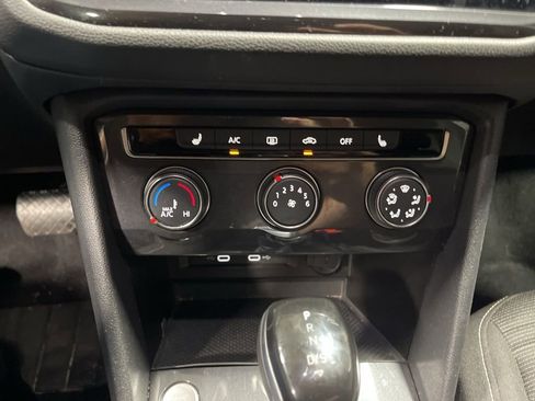 Used 2024 Volkswagen Tiguan S image 27