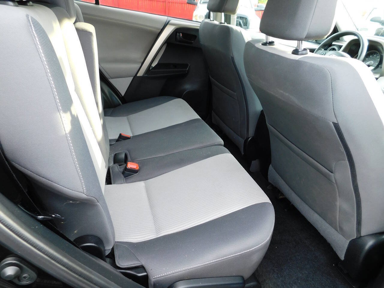 Used 2013 Toyota RAV4 XLE AWD/4WD image 19
