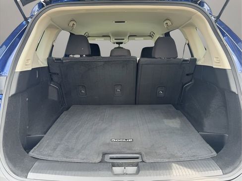 Used 2023 Nissan Rogue S AWD/4WD image 9