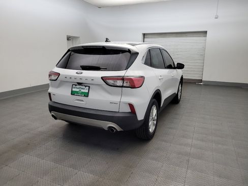 Used 2021 Ford Escape SE AWD/4WD image 9