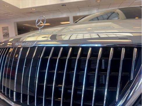 Used 2019 Mercedes-Benz Maybach S 560 4MATIC image 18
