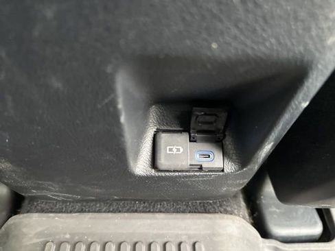 Used 2024 Toyota 4Runner SR5 Premium w/ Moonroof Package image 36