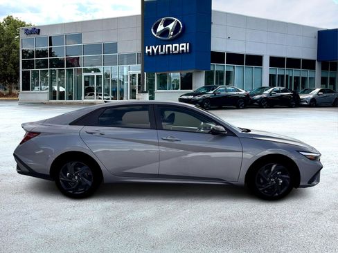 New 2026 Hyundai Elantra Sport FWD image 9