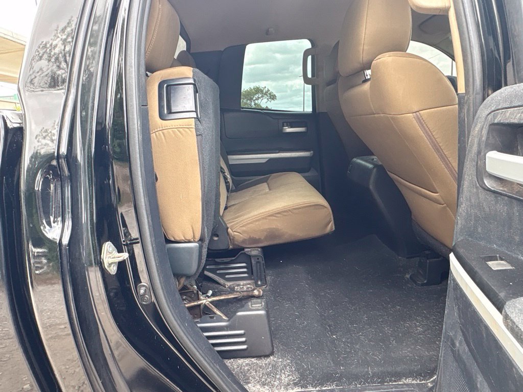 Used 2014 Toyota Tundra SR5 w/ SR5 Upgrade Package RWD image 17