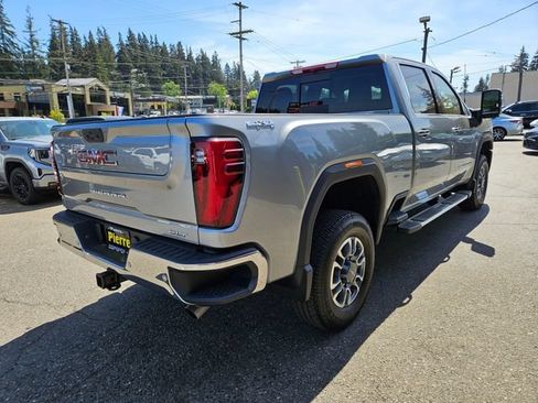 New 2026 GMC Sierra 3500 SLT w/ SLT Premium Package AWD/4WD image 5