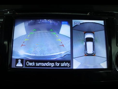 Used 2016 Nissan Rogue SV w/ SV Premium Package image 21