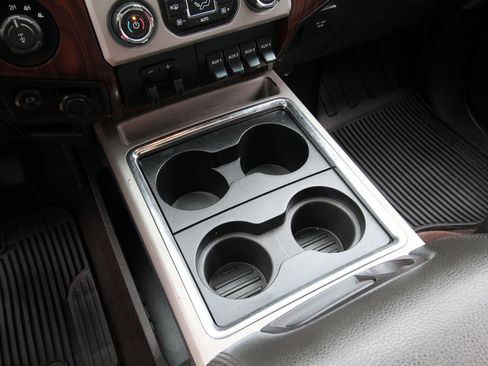 Used 2016 Ford F250 Lariat w/ Lariat Ultimate Package image 37