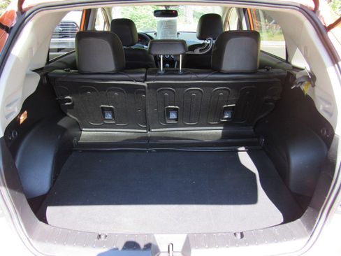 Used 2014 Subaru Crosstrek 2.0i Limited AWD/4WD image 9