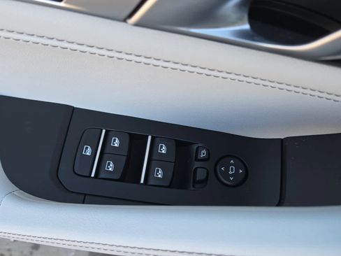 Used 2026 BMW X6 M60i image 22