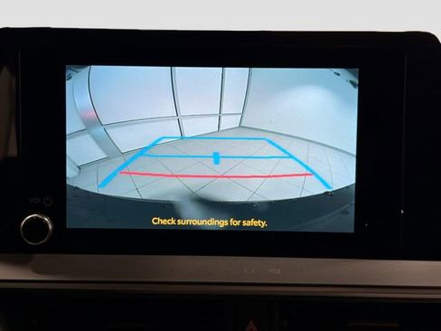 New 2026 Toyota Prius LE image 11