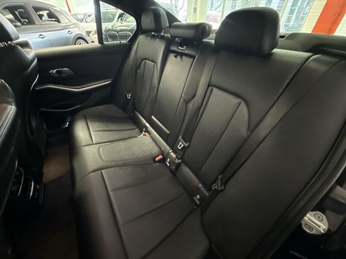 Used 2020 BMW 330i Sedan w/ Convenience Package RWD image 29