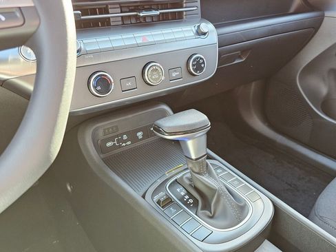 New 2026 Hyundai Kona SE image 20