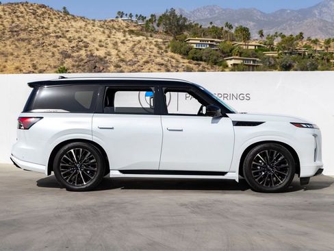 Used 2025 INFINITI QX80 Autograph AWD/4WD image 6