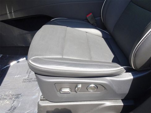 Certified 2024 Cadillac Escalade Sport w/ Touring Package image 10