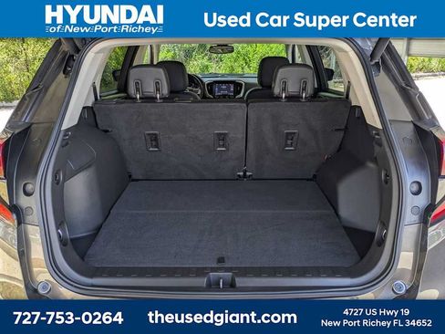 Used 2020 GMC Terrain Denali w/ Denali Premium Package FWD image 12