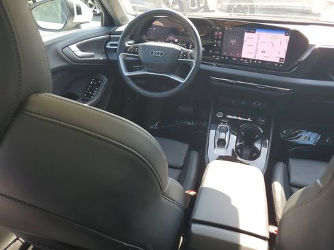 Used 2025 Audi A5 2.0T Premium Plus w/ Premium Plus AWD/4WD image 11