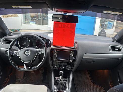 Used 2016 Volkswagen Jetta Sport image 27