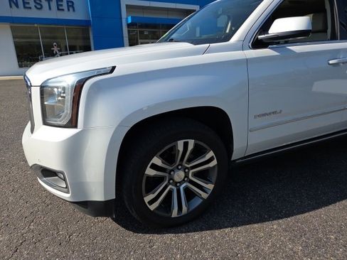 Used 2018 GMC Yukon Denali w/ Denali Ultimate Package image 37