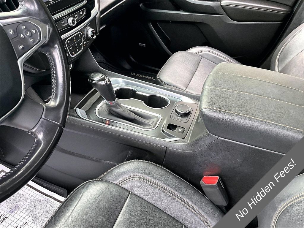 Used 2019 Chevrolet Traverse LT w/ LT Premium Package AWD/4WD image 13