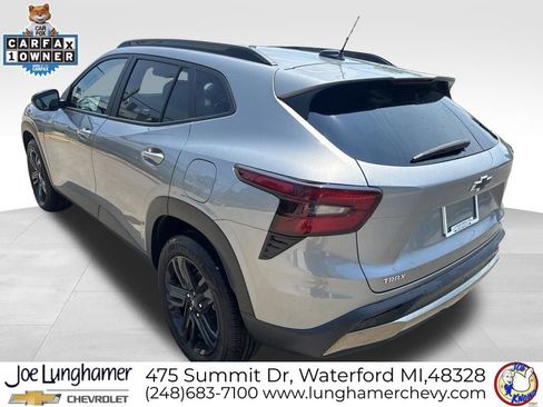 Used 2025 Chevrolet Trax ACTIV w/ Sunroof Package FWD image 6