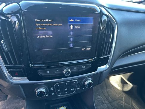Used 2023 Chevrolet Traverse LT w/ LPO, Floor Liner Package AWD/4WD image 9