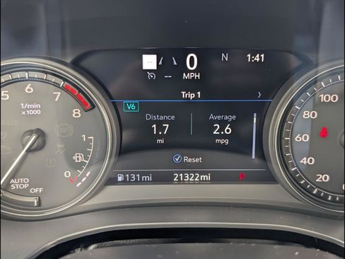 Used 2024 Cadillac XT6 Premium Luxury w/ Technology Package image 10