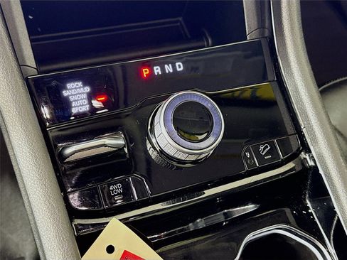 Used 2022 Jeep Grand Cherokee Limited 4xe image 15