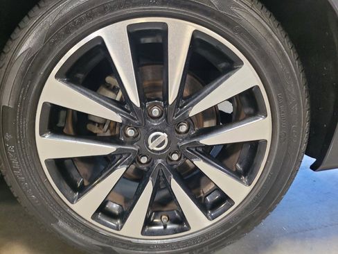 Used 2018 Nissan Altima 2.5 SL FWD image 31