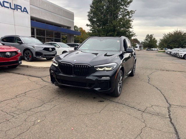 Used 2021 BMW X5 xDrive40i w/ M Sport Package AWD/4WD image 29