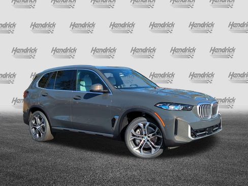 Used 2026 BMW X5 xDrive40i AWD/4WD image 2