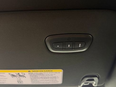 New 2026 RAM 1500 4x4 Crew Cab image 21