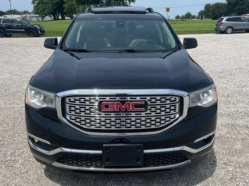 Used 2019 GMC Acadia Denali w/ LPO, Floor Liner Package AWD/4WD image 8