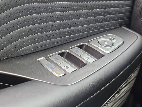 Certified 2025 Hyundai Palisade Calligraphy image 16