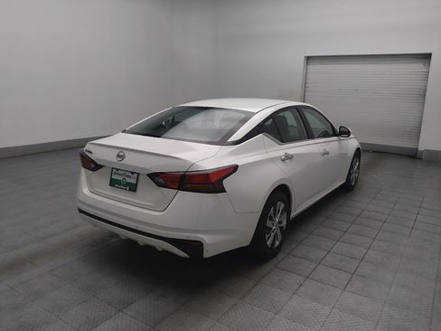 Used 2023 Nissan Altima 2.5 S FWD image 9