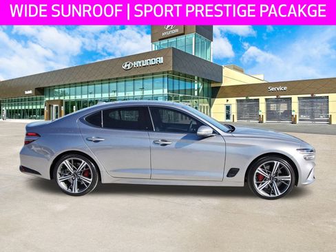 Used 2025 Genesis G70 2.5T w/ Sport Prestige Package image 4