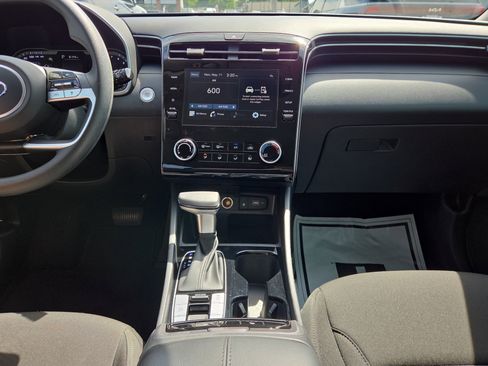 Certified 2023 Hyundai Tucson SEL FWD image 15