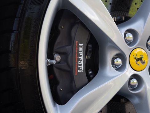 Used 2023 Ferrari Portofino M RWD image 10
