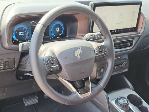 New 2025 Ford Bronco Sport Outer Banks image 11