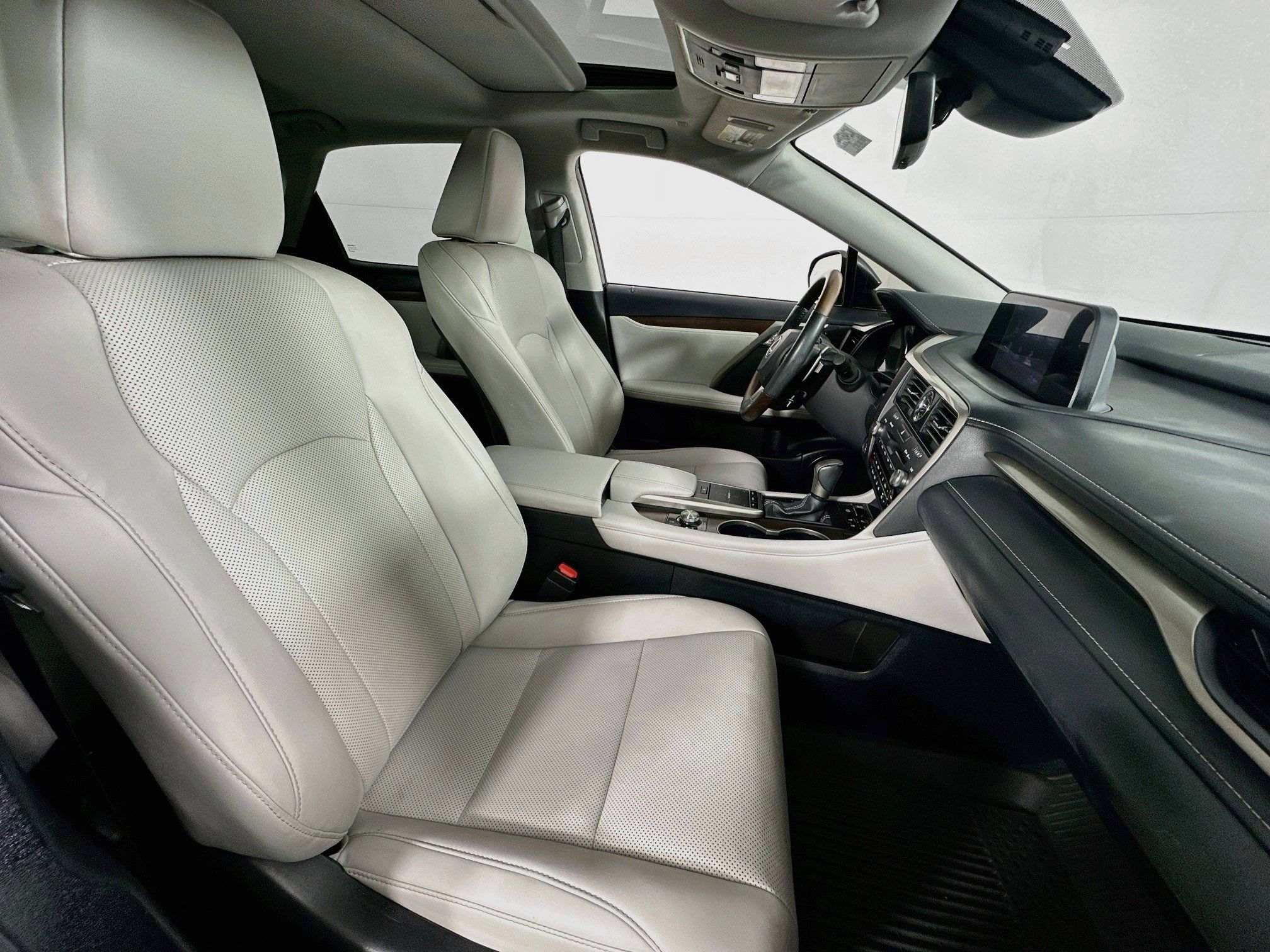 Used 2022 Lexus RX 350 FWD w/ Premium Package image 27